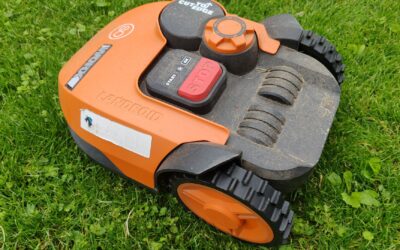 How Do Robot Lawn Mowers Work