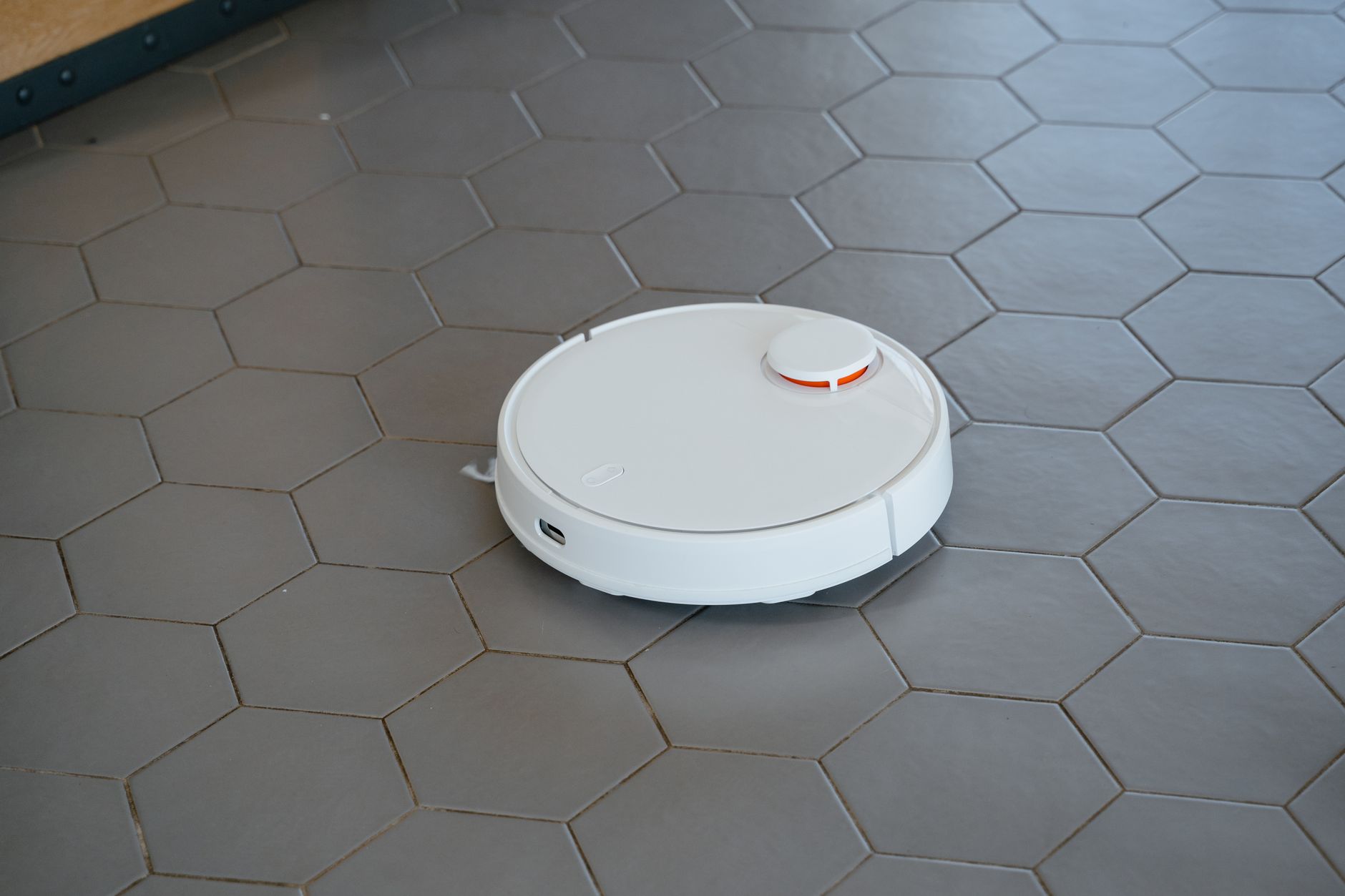 Illustration for: How to Map a Wire Free Robot Mower