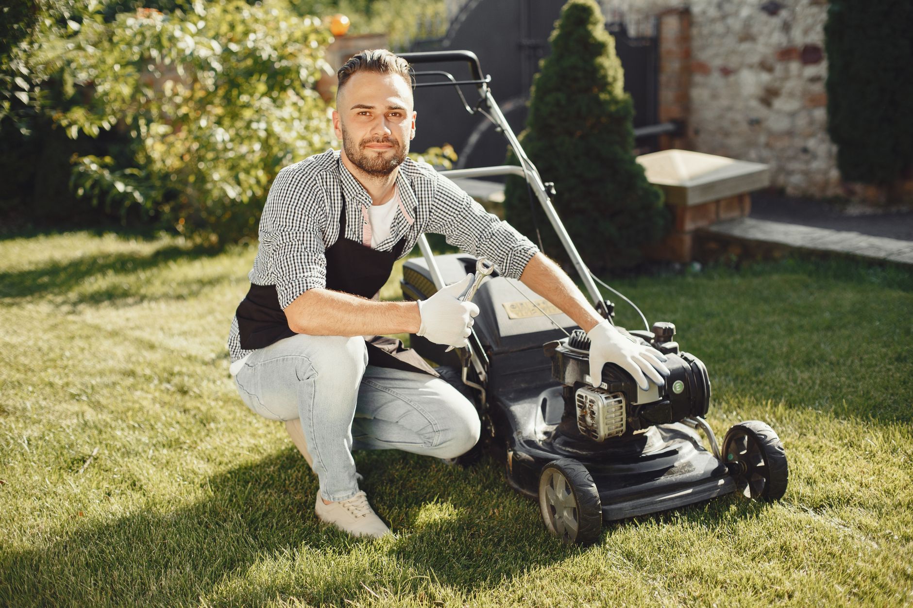 Illustration for: Do Robot Lawn Mowers Still Need Boundary Wire? What's Changed